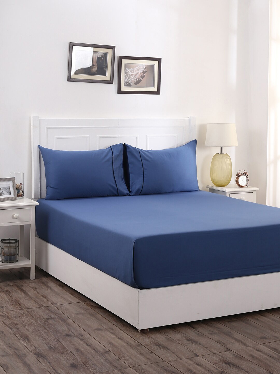 

MASPAR Blue Solid 300 TC Cotton 1 King Bedsheet with 2 Pillow Covers