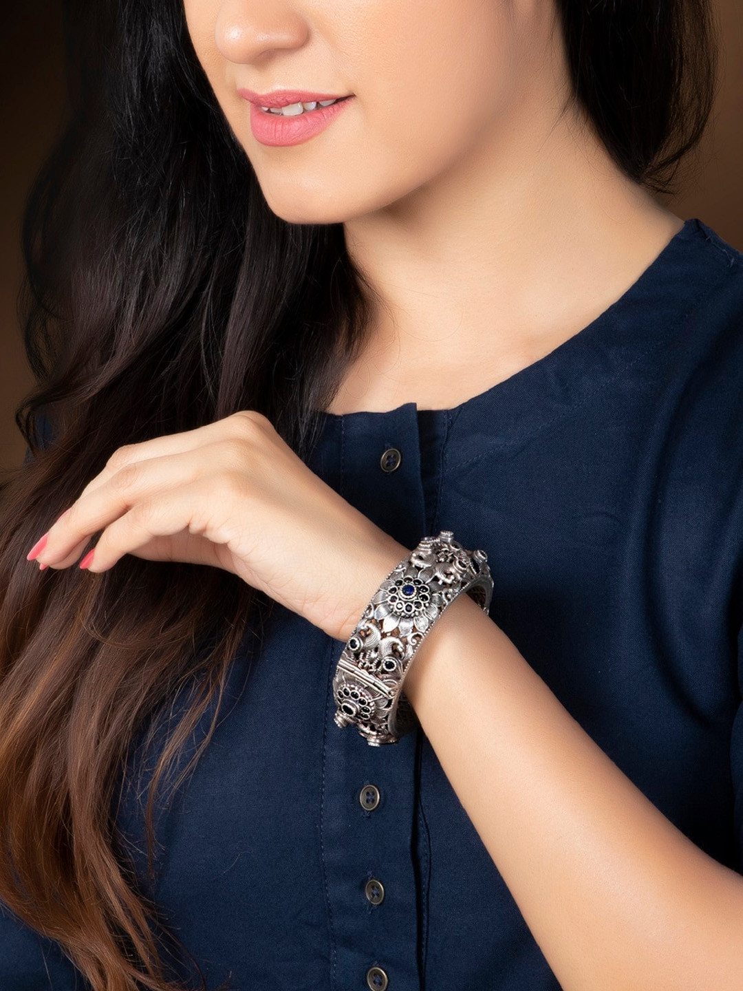 

Rubans Oxidized Silver-Plated Stone-Studded Handcrafted Filigree Bangle