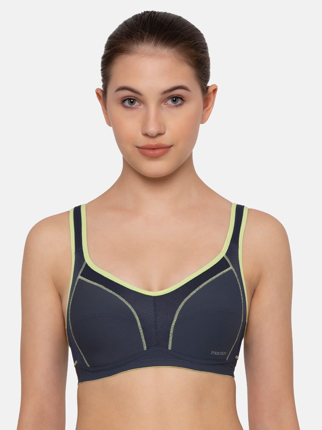 

Triumph Triaction 120 Triaction Padded Wireless Sports Bra, Green
