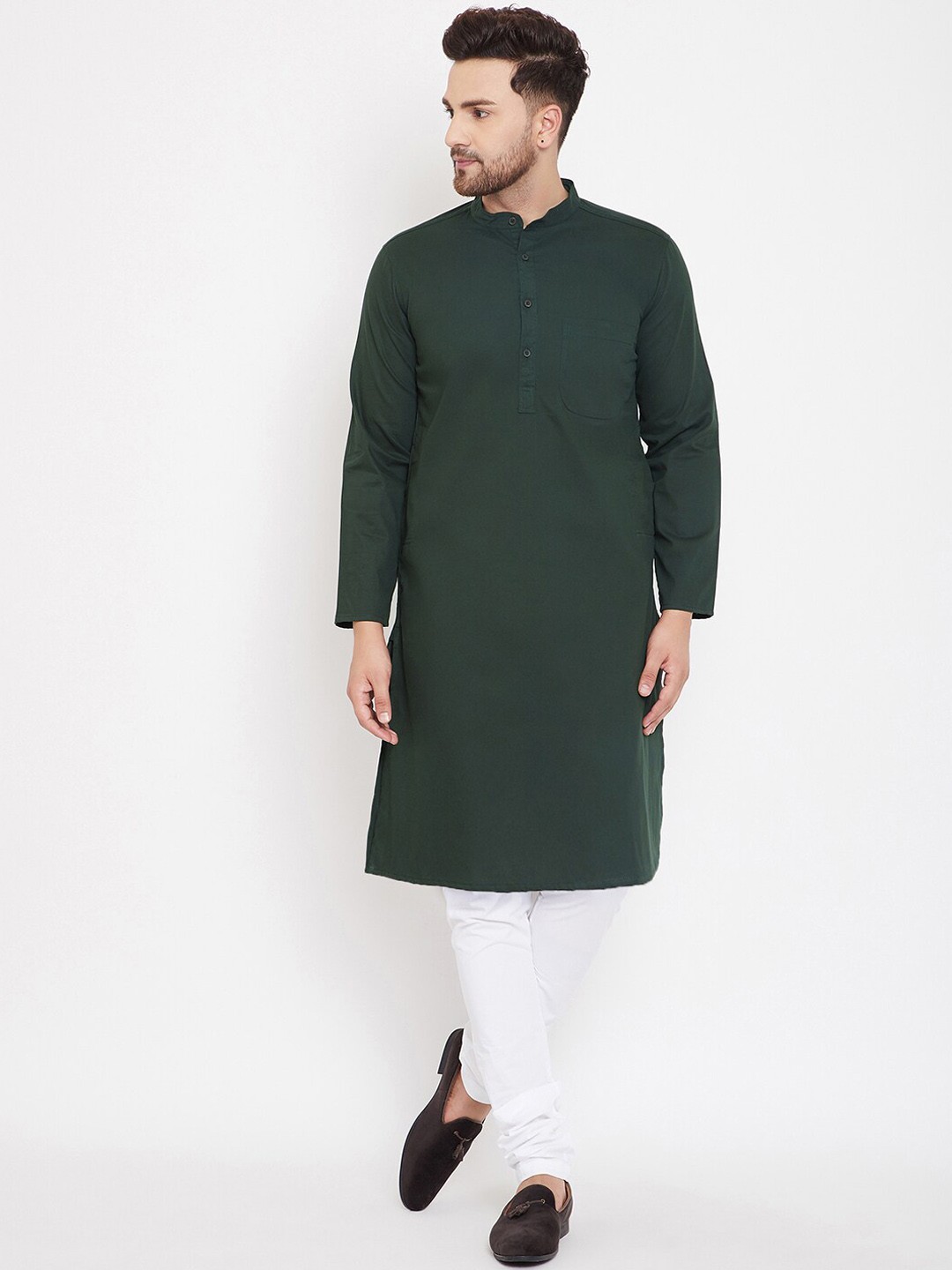 

even Men Green Solid Straight Kurta