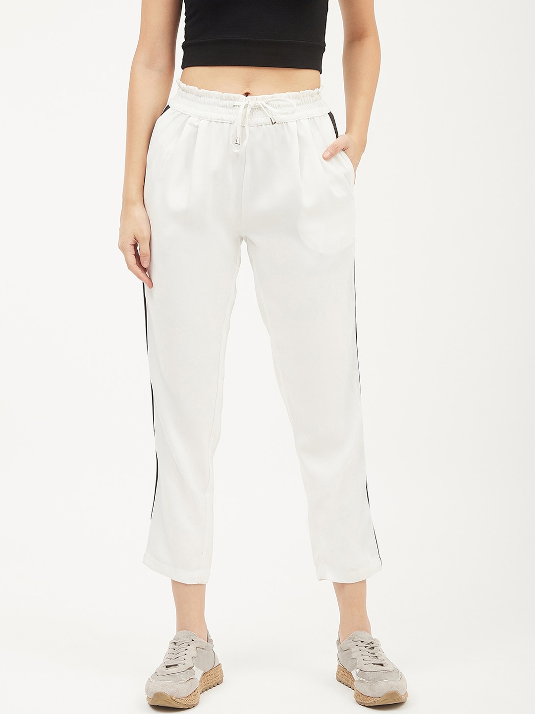 

Harpa Women White Smart Regular Fit Solid Regular Trousers