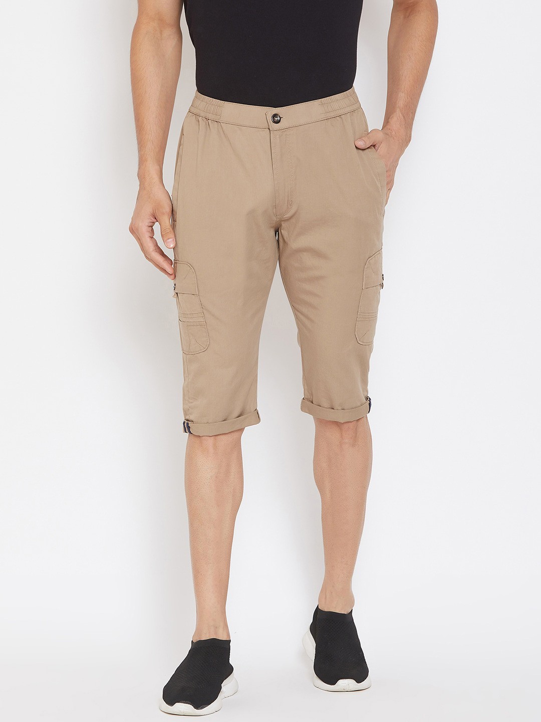 

Okane Men Khaki Solid Cargo Shorts