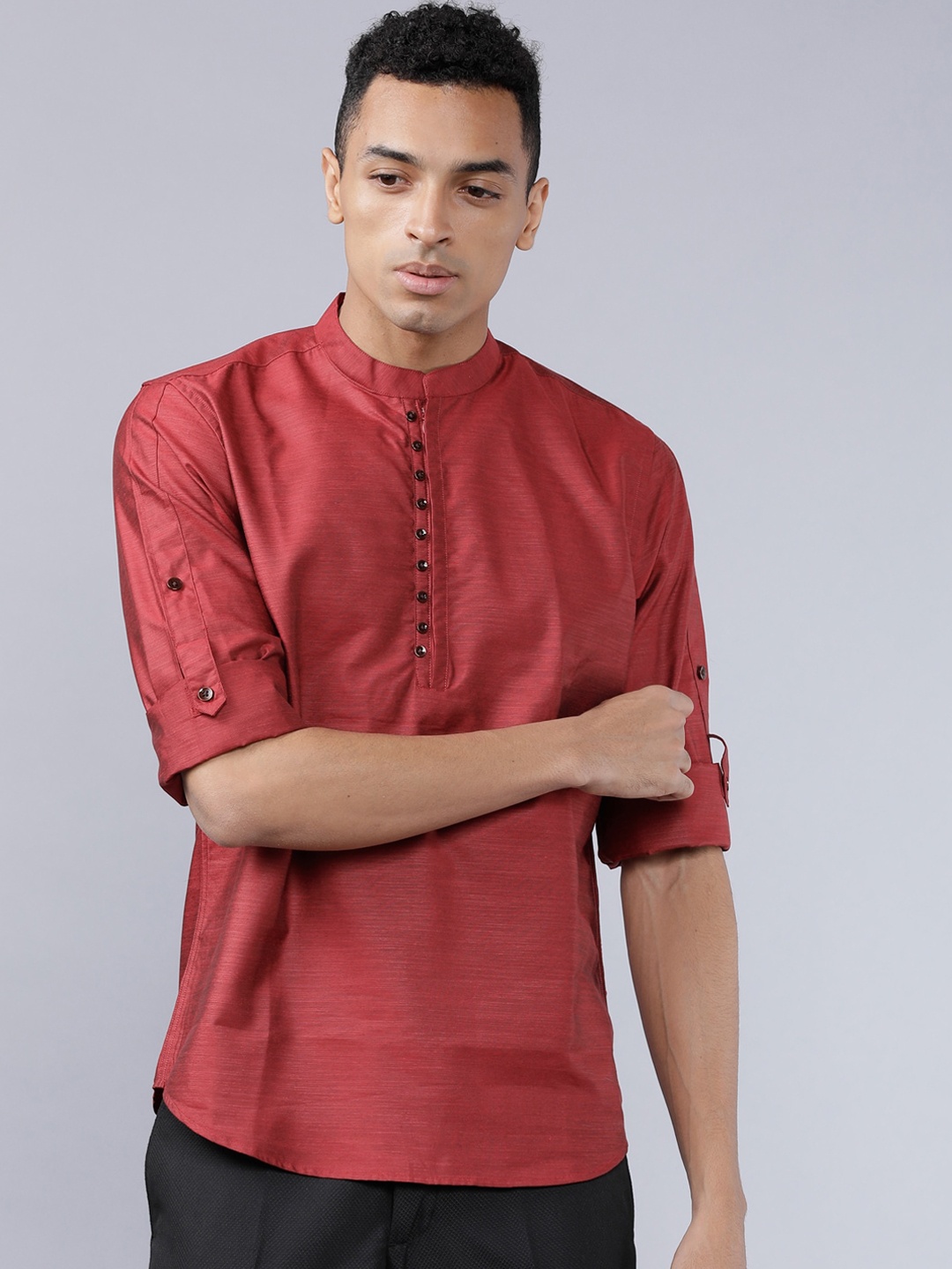HIGHLANDER Men Maroon Slim Fit Solid Casual Shirt
