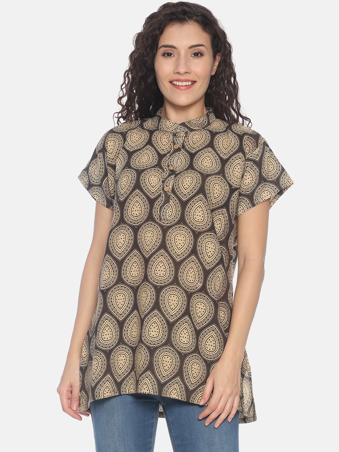

Resha Women Black Printed A-Line Pure Cotton Top