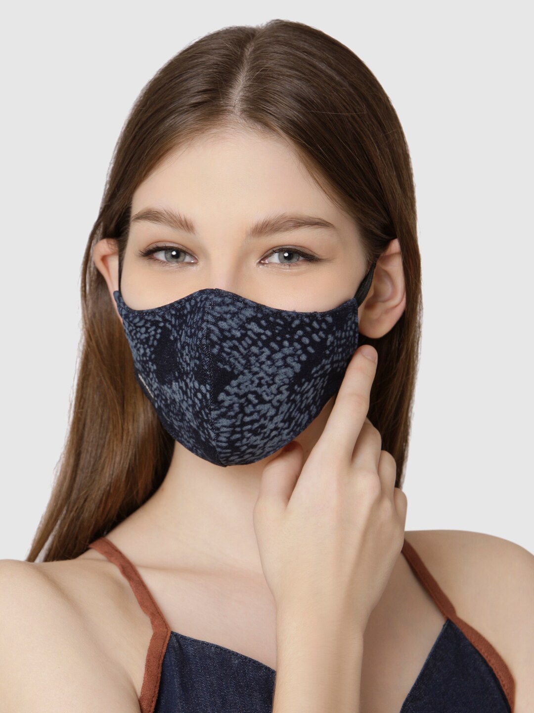 

Vero Moda Dark Blue Lightweight Denim 3PLY Anti-Bacterial Mask