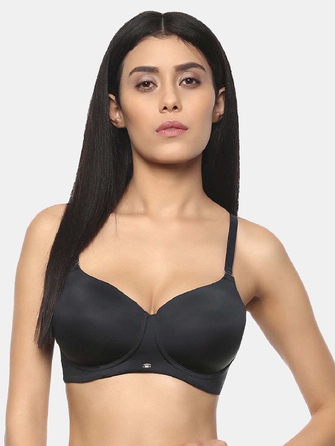 

Soie Black Solid Non-Wired Lightly Padded T-shirt Bra CB-122BLACK