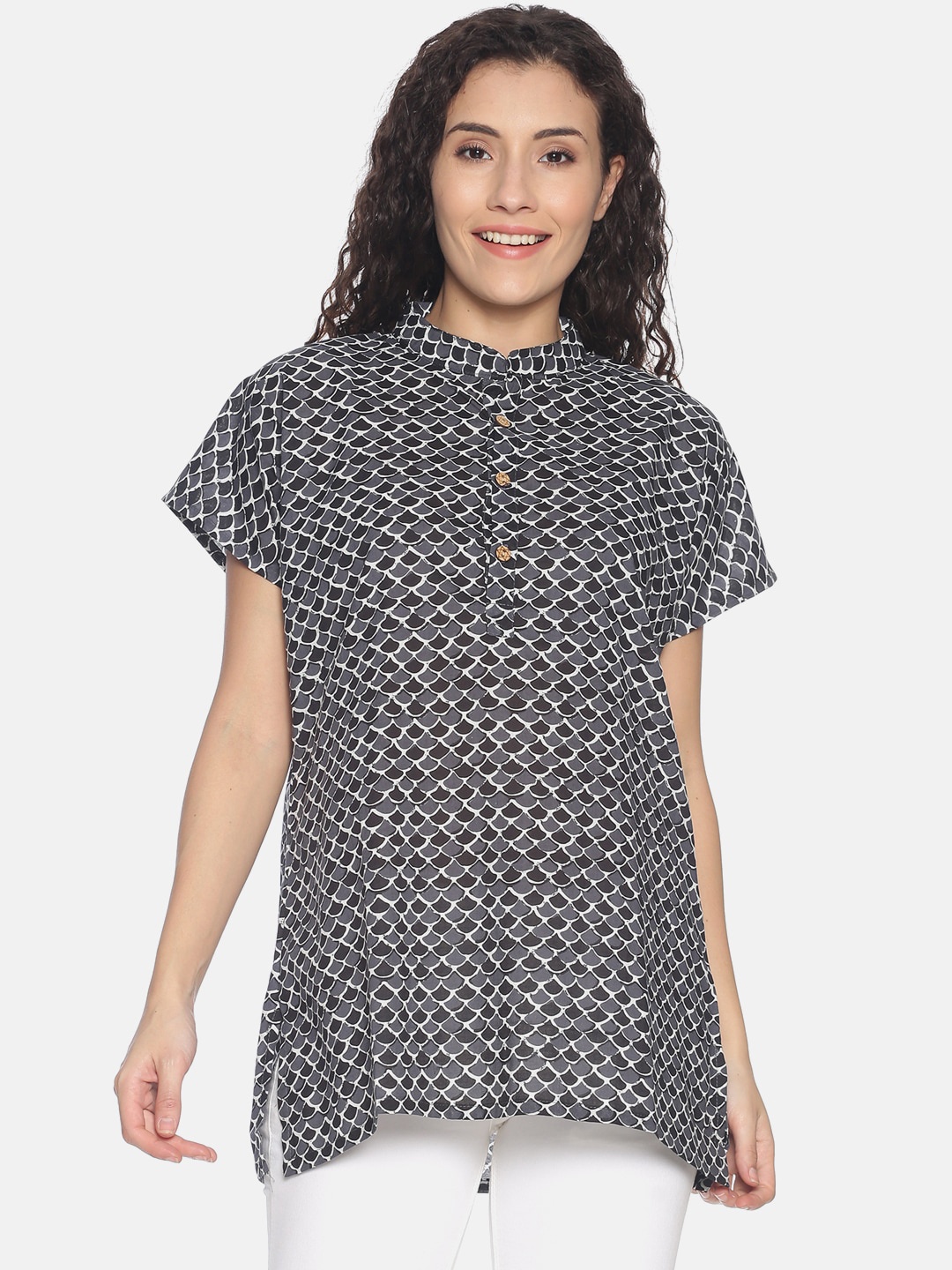 

Resha Women Black Printed Longline Pure Cotton Top