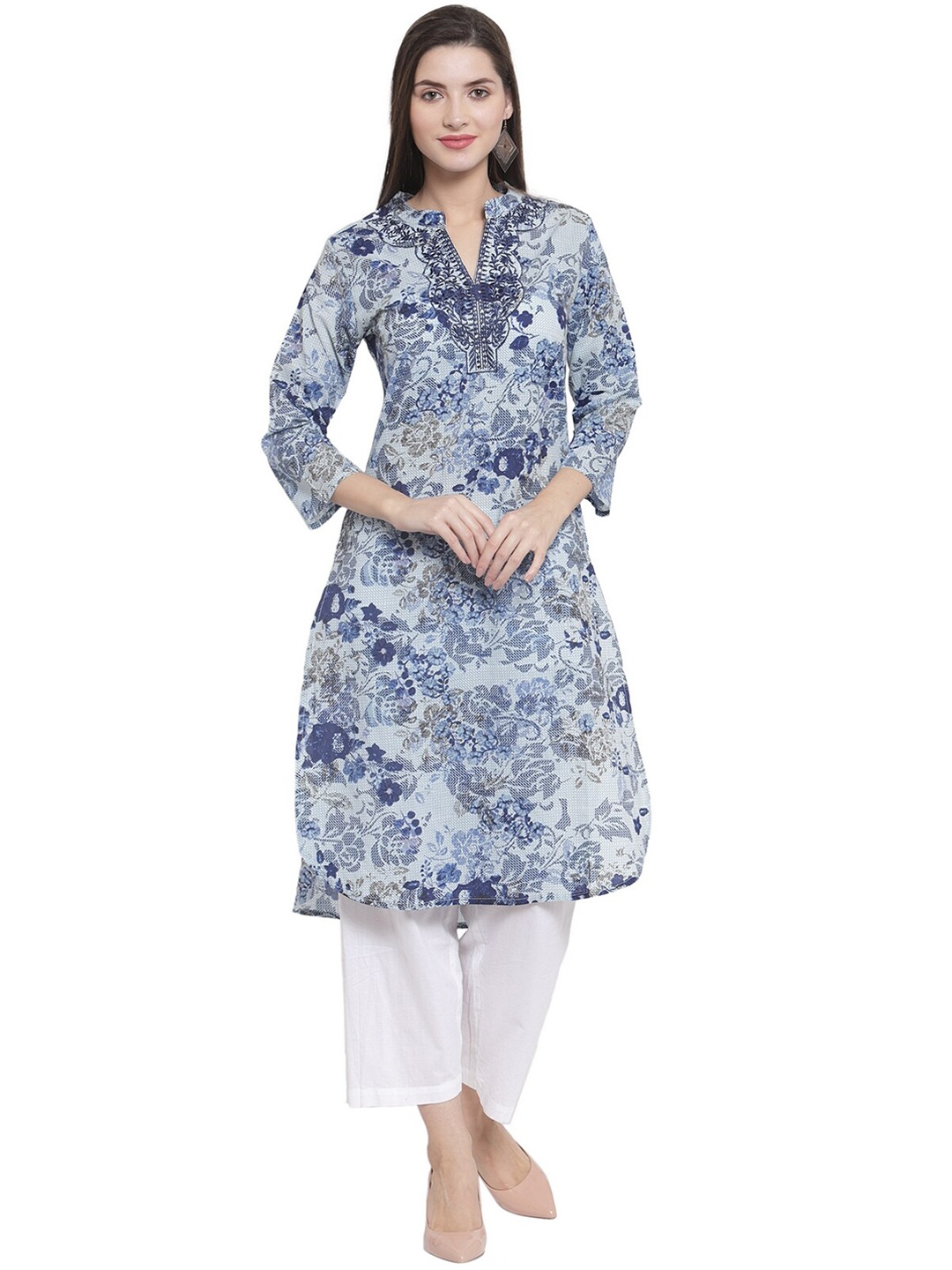 

The Kurta Express Women Blue & White Printed A-Line Kurta