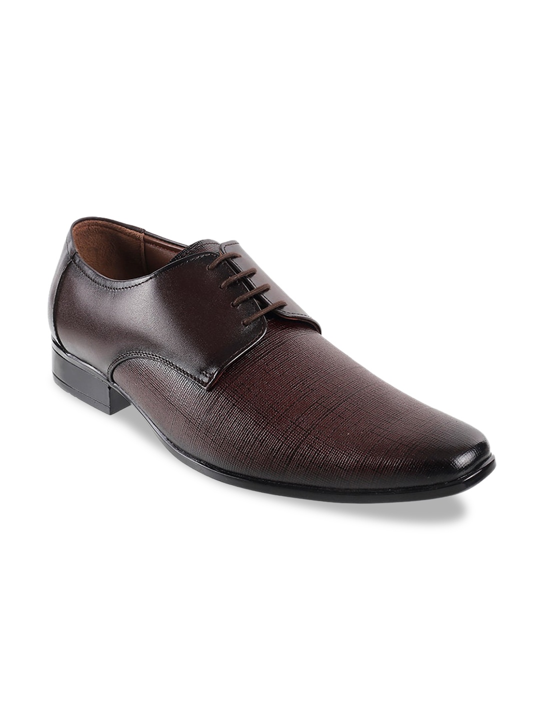 

Mochi Men Maroon Textured Leather Formal Derbys