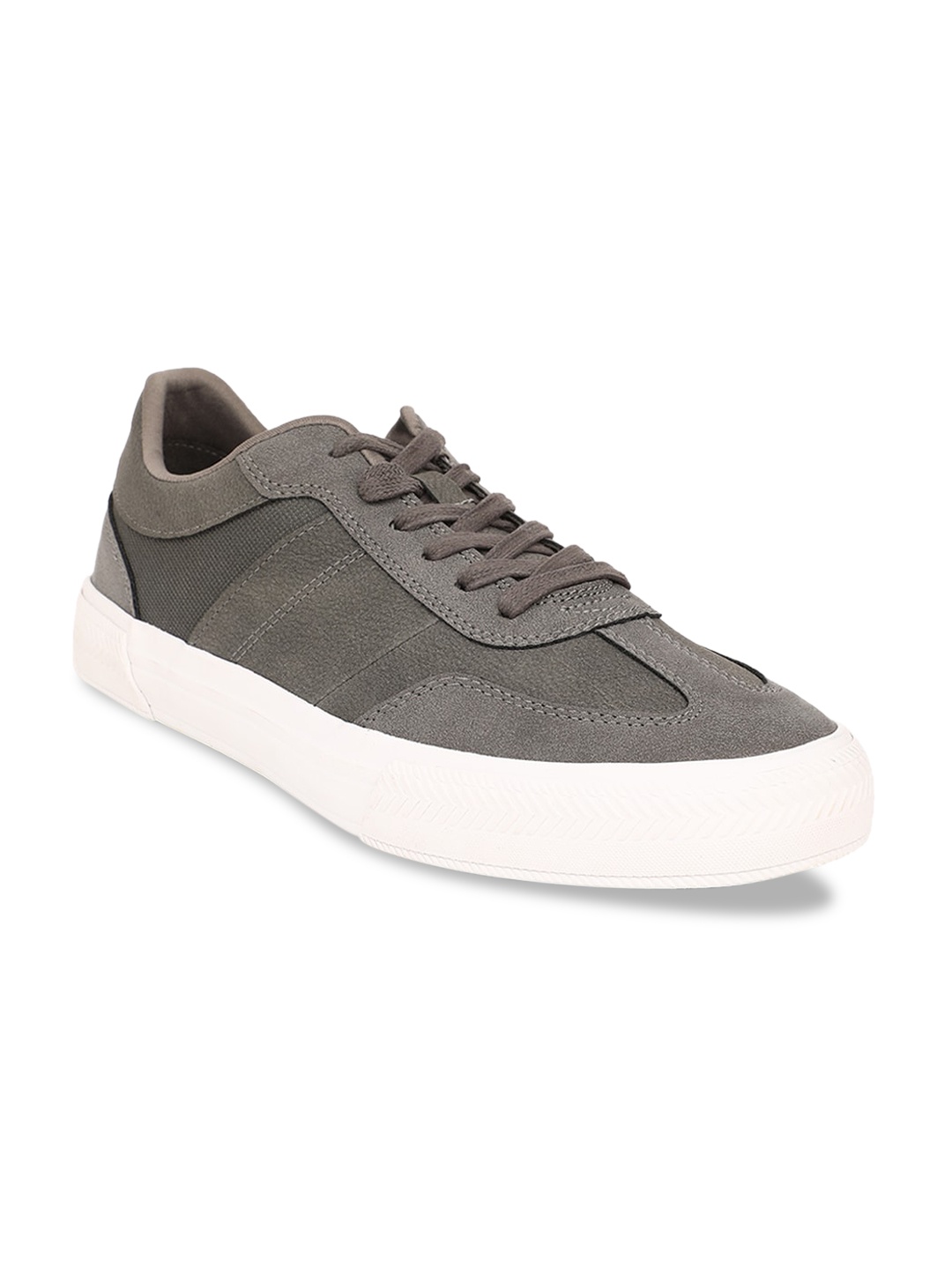 Bata Men Grey Solid Sneakers