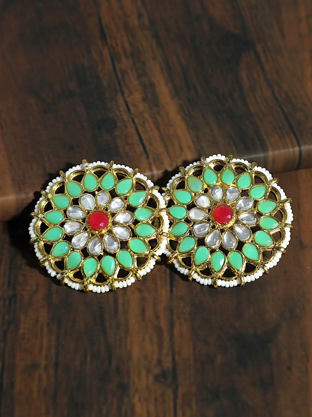 

KARATCART Green & White Gold-Plated Kundan Circular Studs