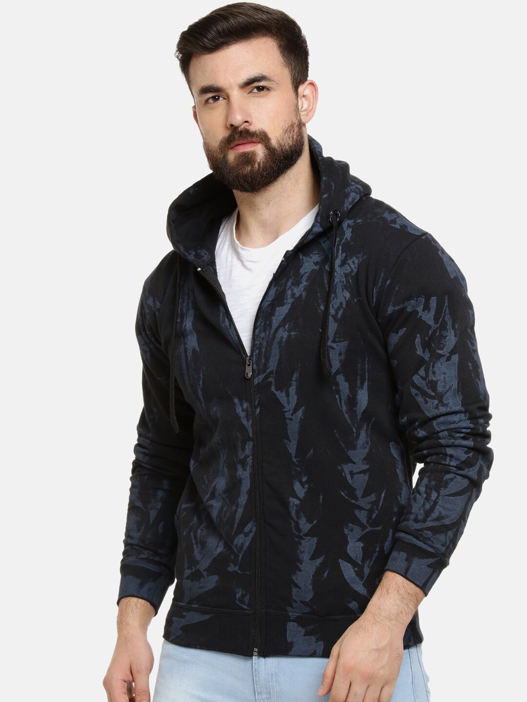 

Campus Sutra Men Black Printed Hooded Sweatshirt