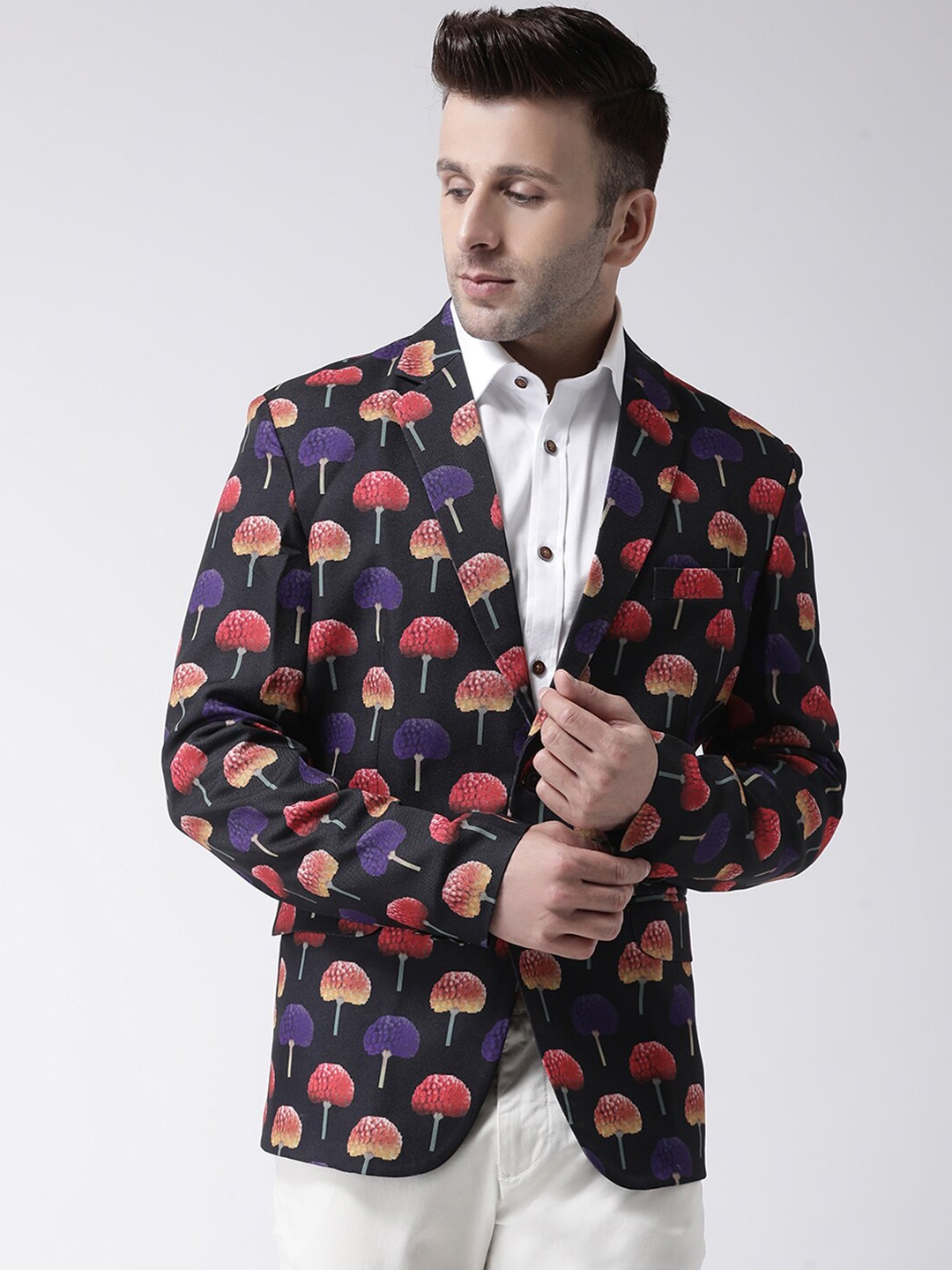 

Hangup Men Black & Red Printed Single-Breasted Casual Blazer