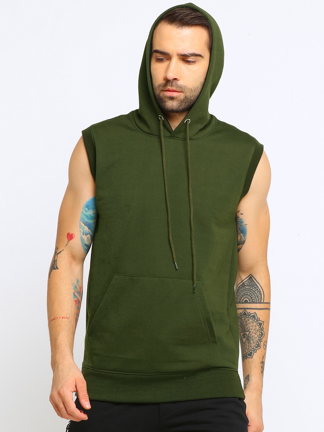 

Maniac Men Olive Green Solid Hooded Sweatshirt