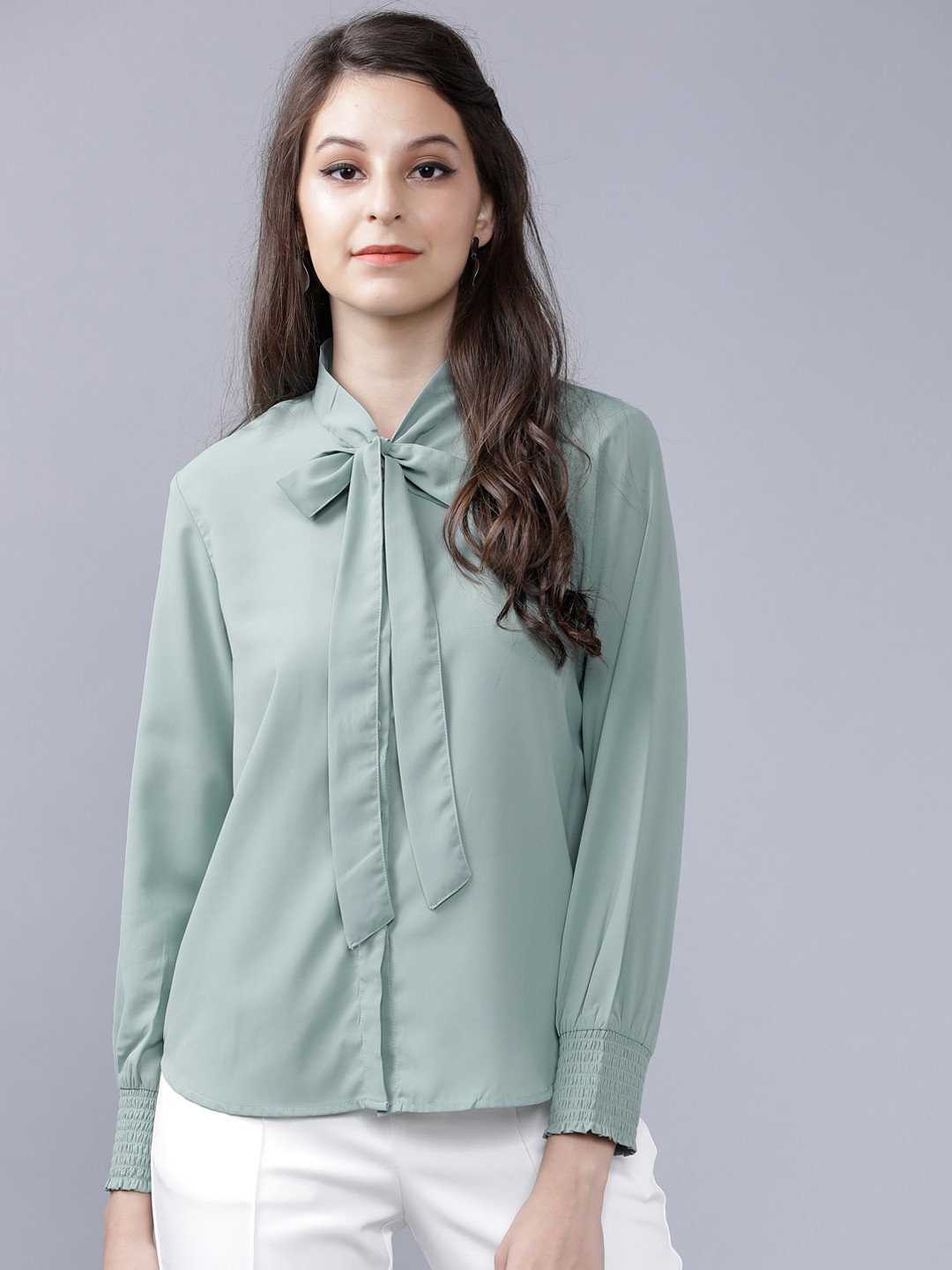 

Tokyo Talkies Women Green Regular Fit Solid Casual Shirt