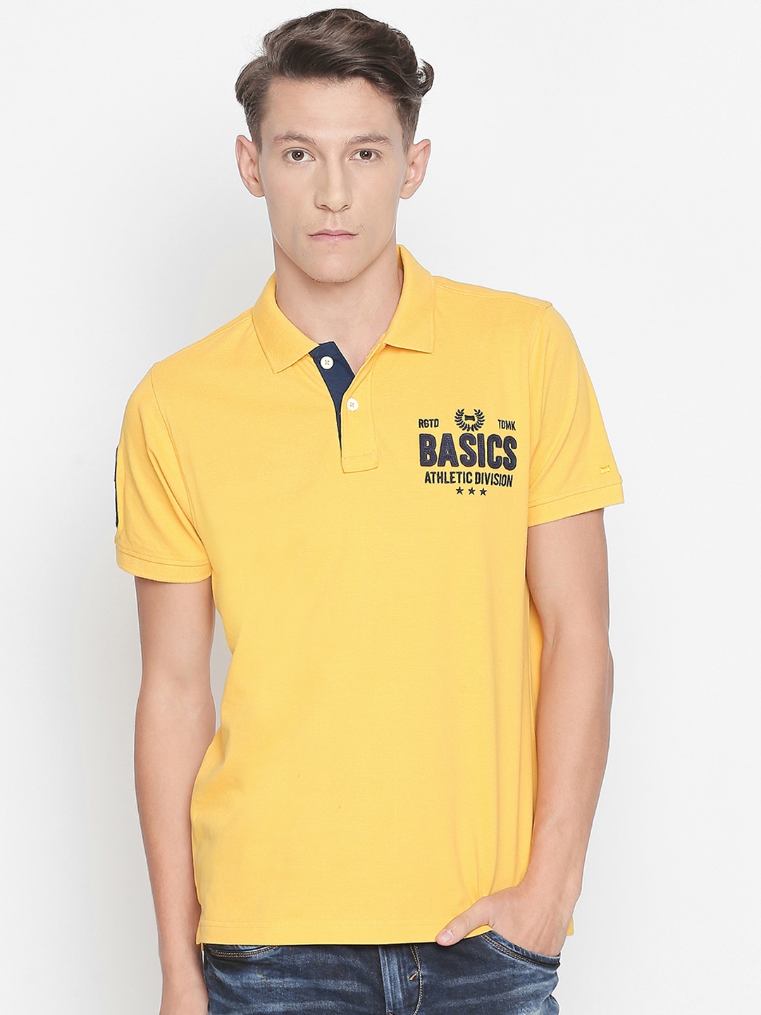

Basics Men Yellow Solid V-Neck T-shirt