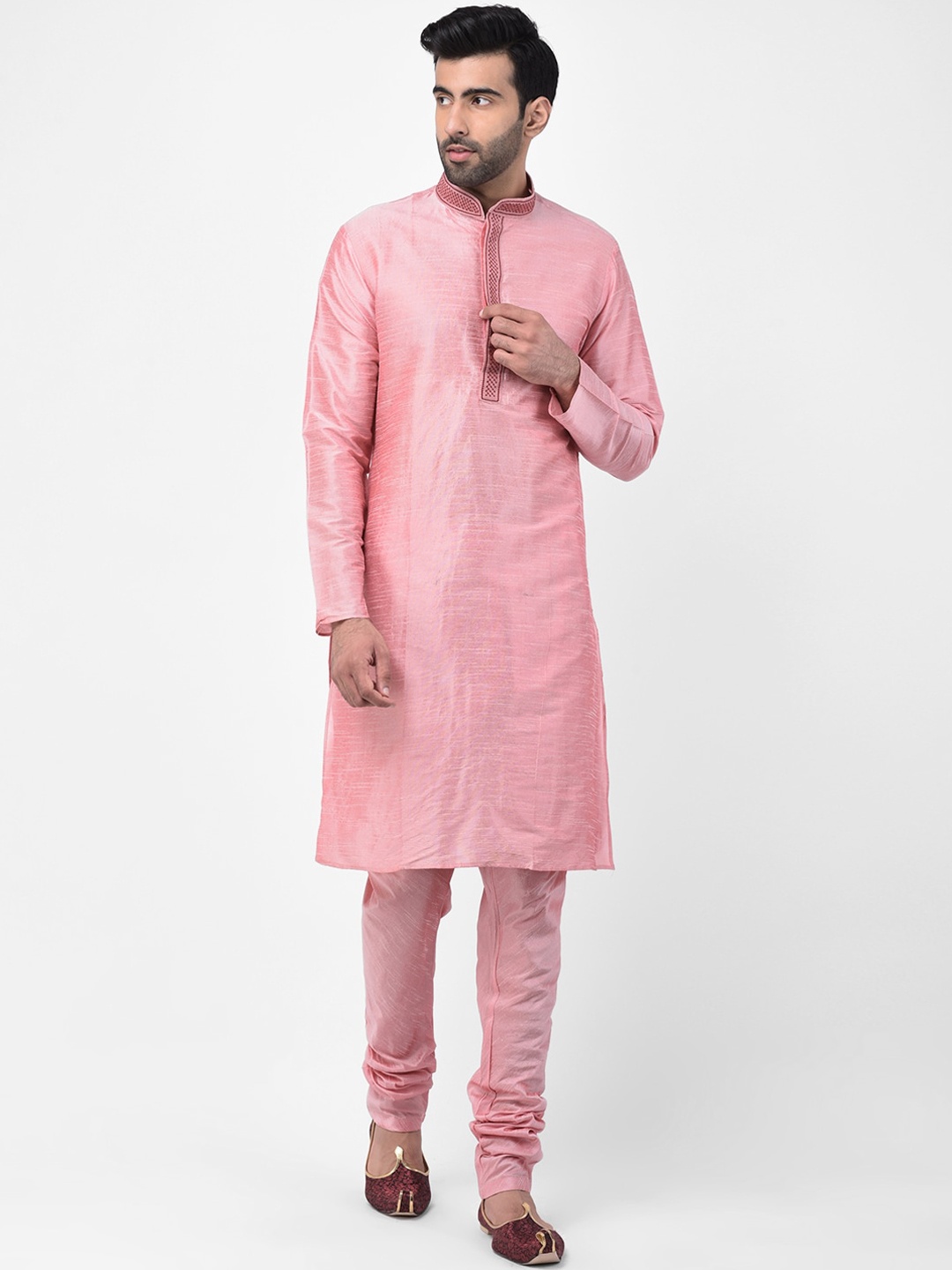 SG LEMAN Men Pink Solid Kurta with Churidar
