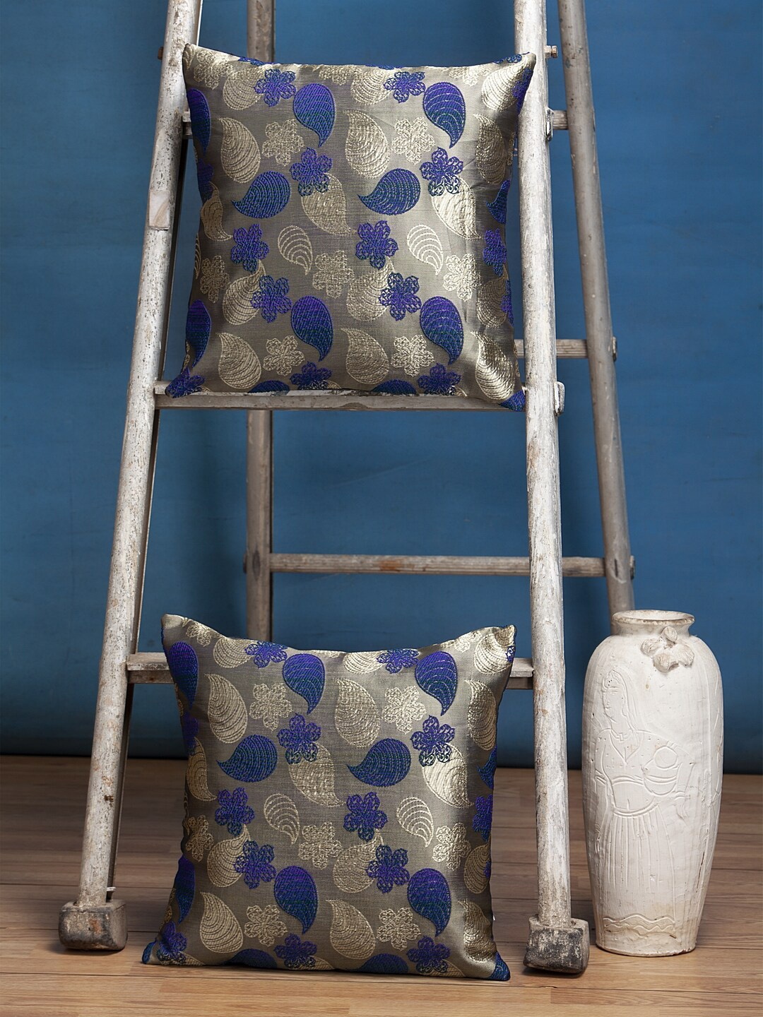 

Alina decor Beige & Navy Blue Set of 2 Embroidered Square Cushion Covers