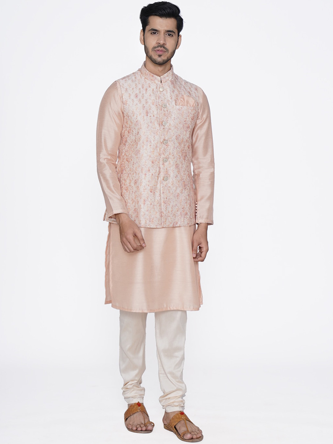 

Manyavar Men Peach-Coloured & White Self Design Kurta with Churidar