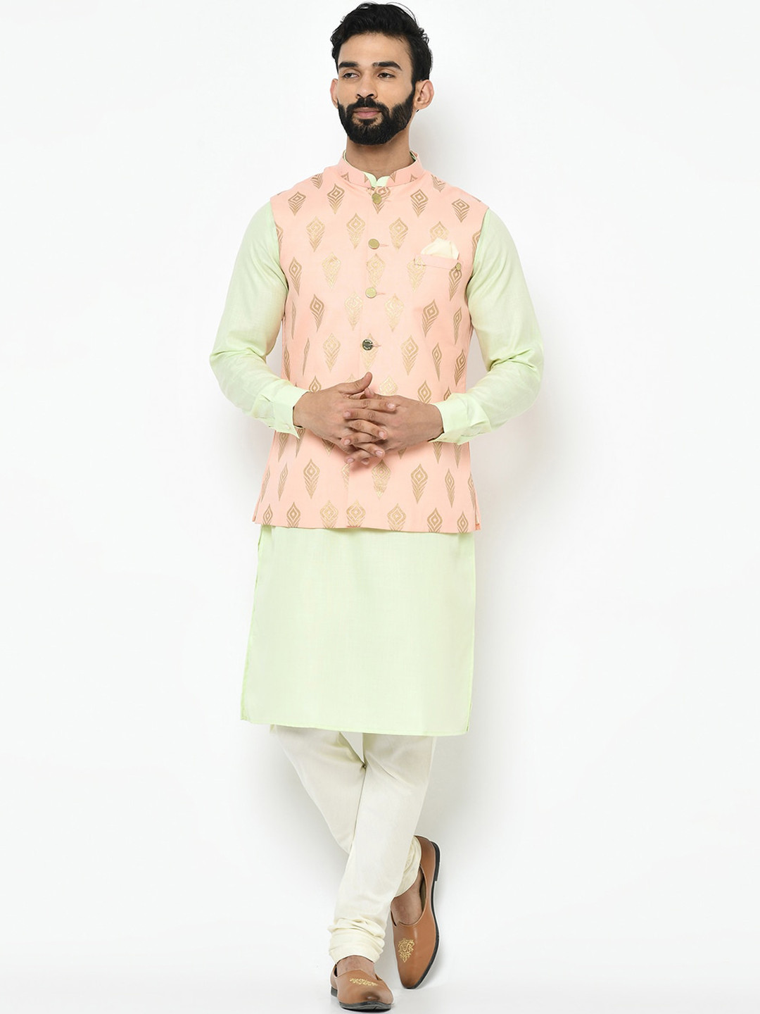 

KISAH Men Green & Cream-Coloured Solid Kurta with Pyjamas