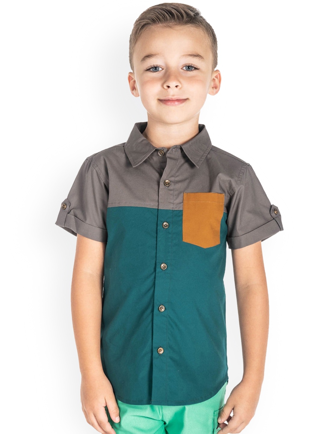 

Cherry Crumble Boys Green Regular Fit Colourblocked Casual Shirt