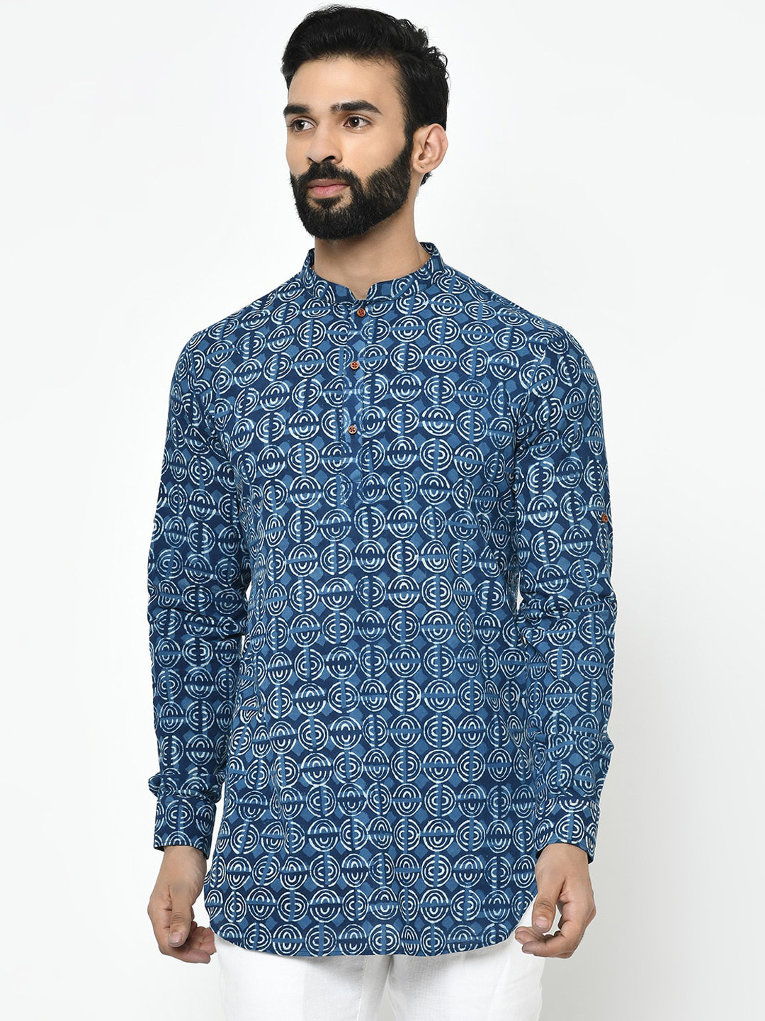 

Vartah Men Blue Cotton Blend - Printed Short Kurta