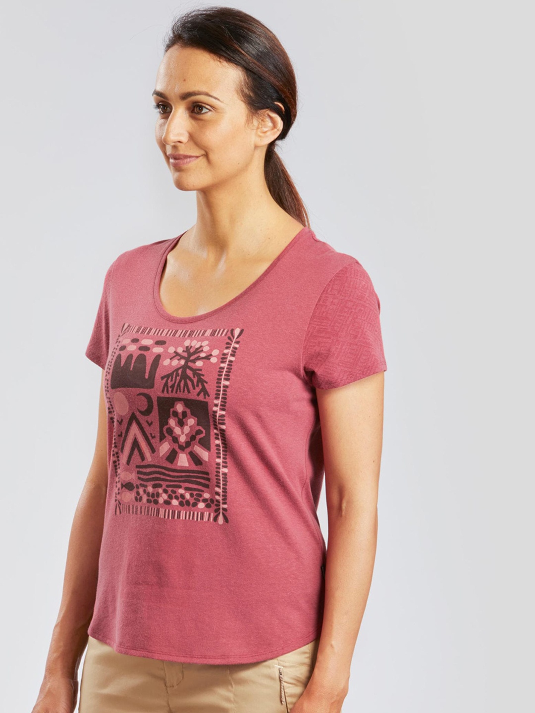 

Quechua By Decathlon Women Pink & White Printed Hiking T-shirt
