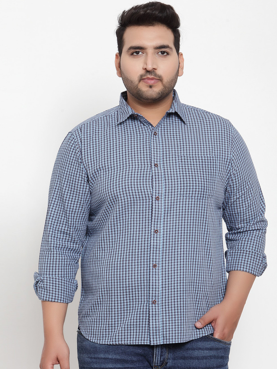 

plusS Men Blue & Black Regular Fit Checked Casual Shirt