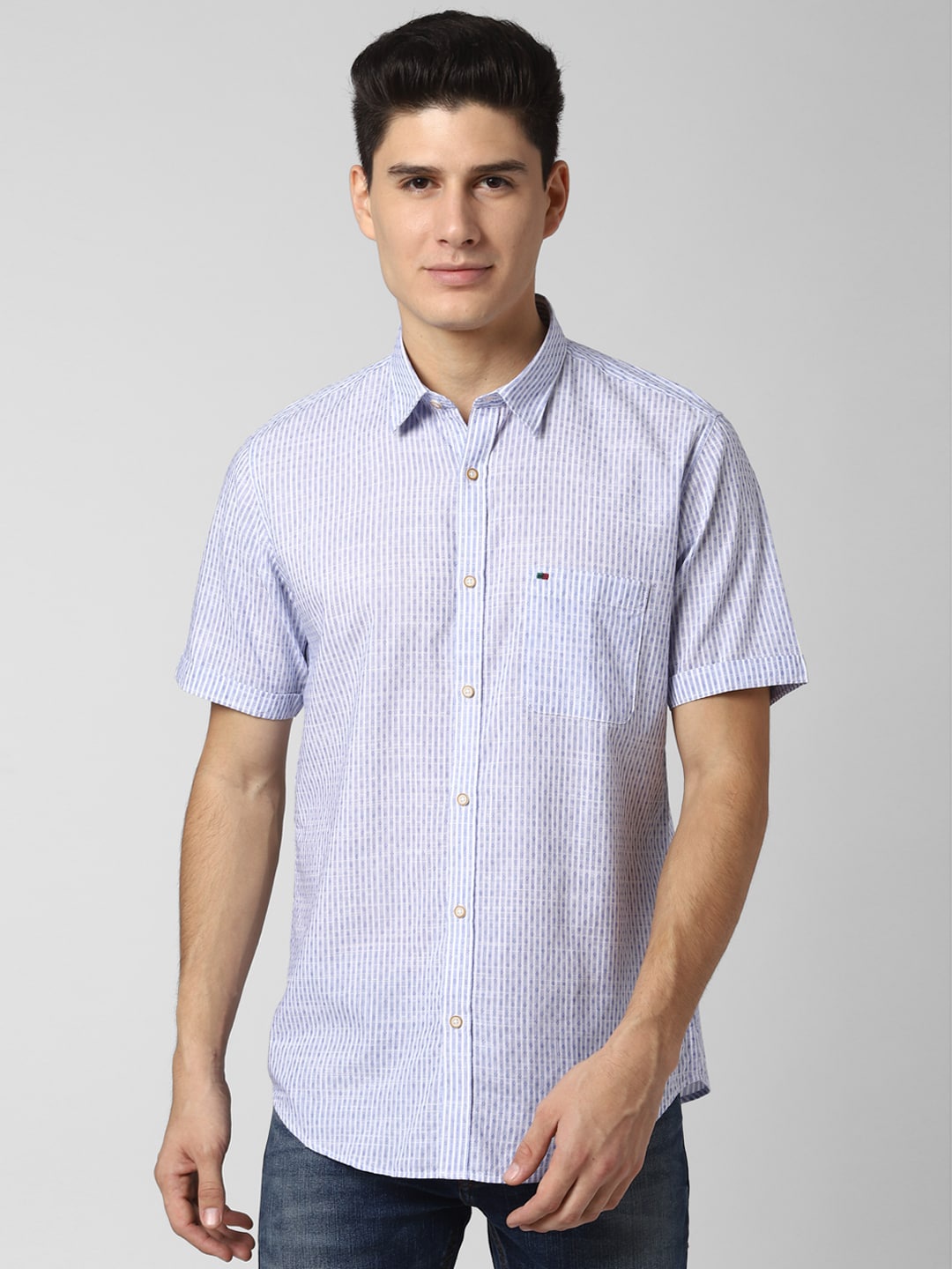 

Peter England Casuals Men Blue & Off-White Regular Fit Printed Casual Shirt