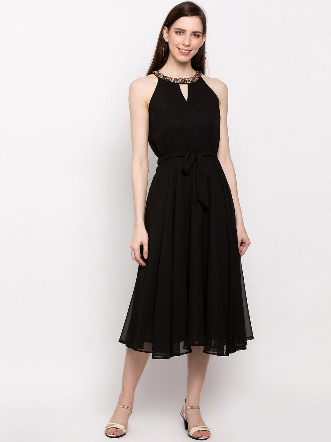 

Slenor Women Black Solid Fit and Flare Dress