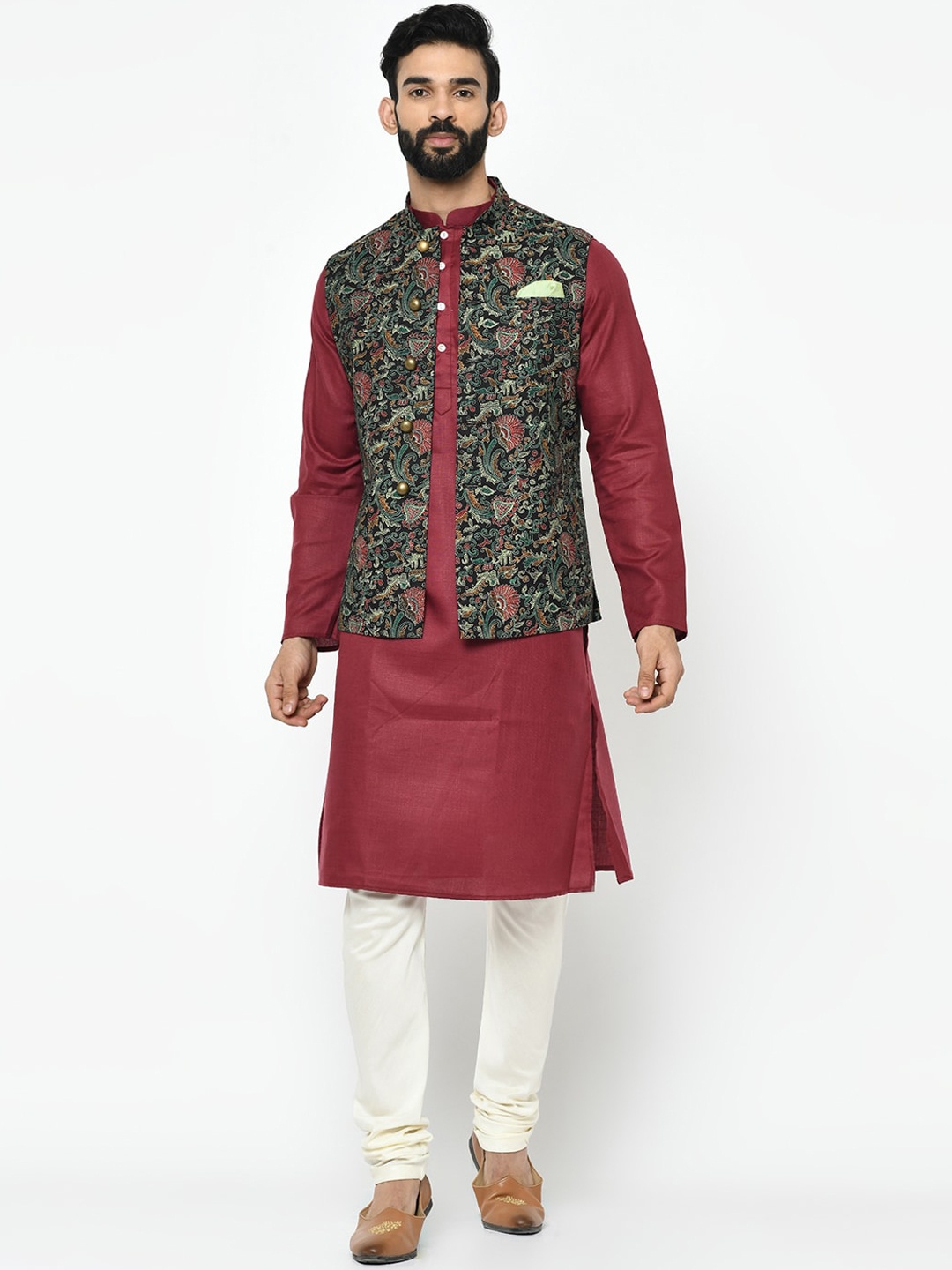 

KISAH Men Maroon & Off-White Solid Kurta with Pyjamas & Printed Nehru Jacket
