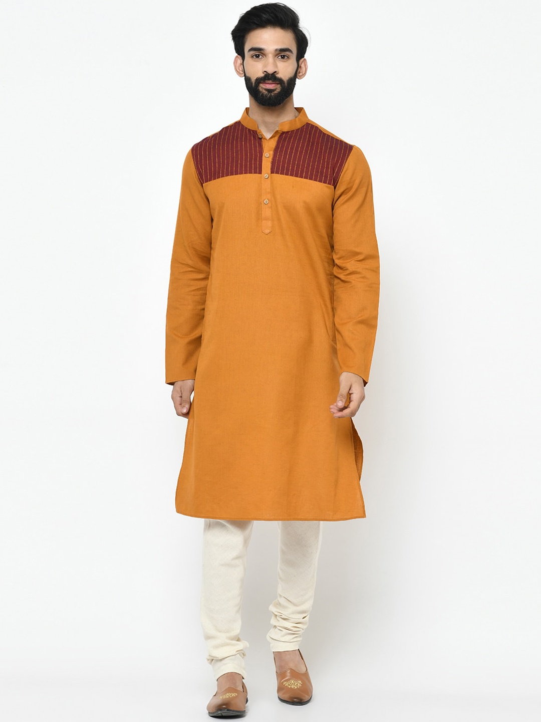 

Vartah Men Yellow Handloom Kurta, Mustard