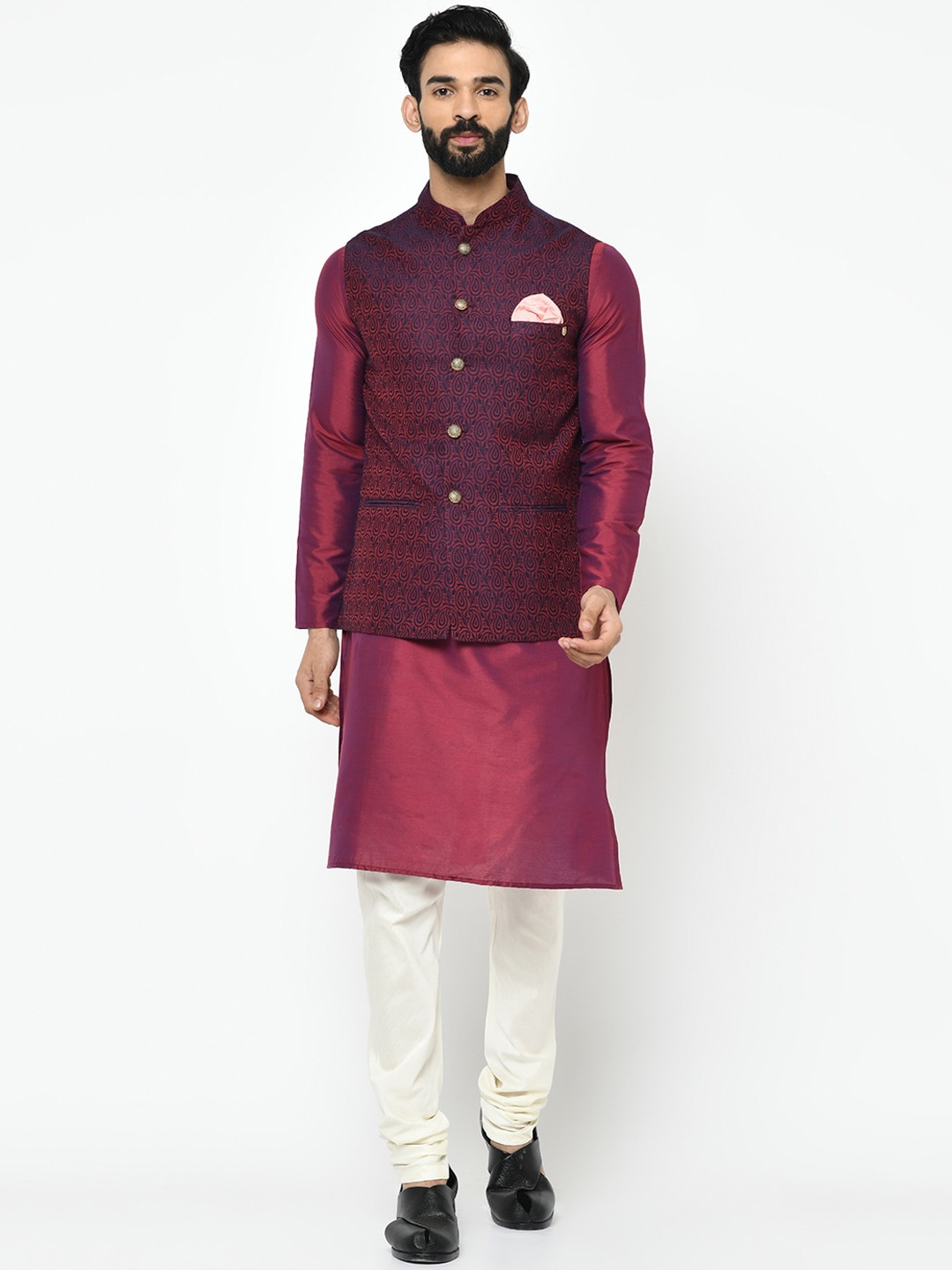 

KISAH Men Maroon & Off-White Solid Kurta with Churidar