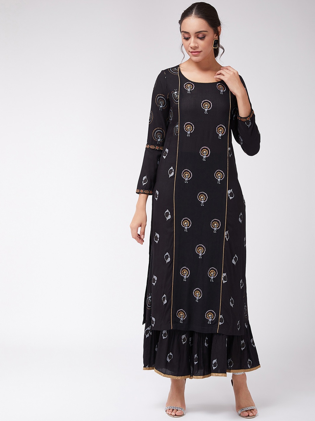 

Pannkh Women Black & Off-White Printed A-Line Kurta