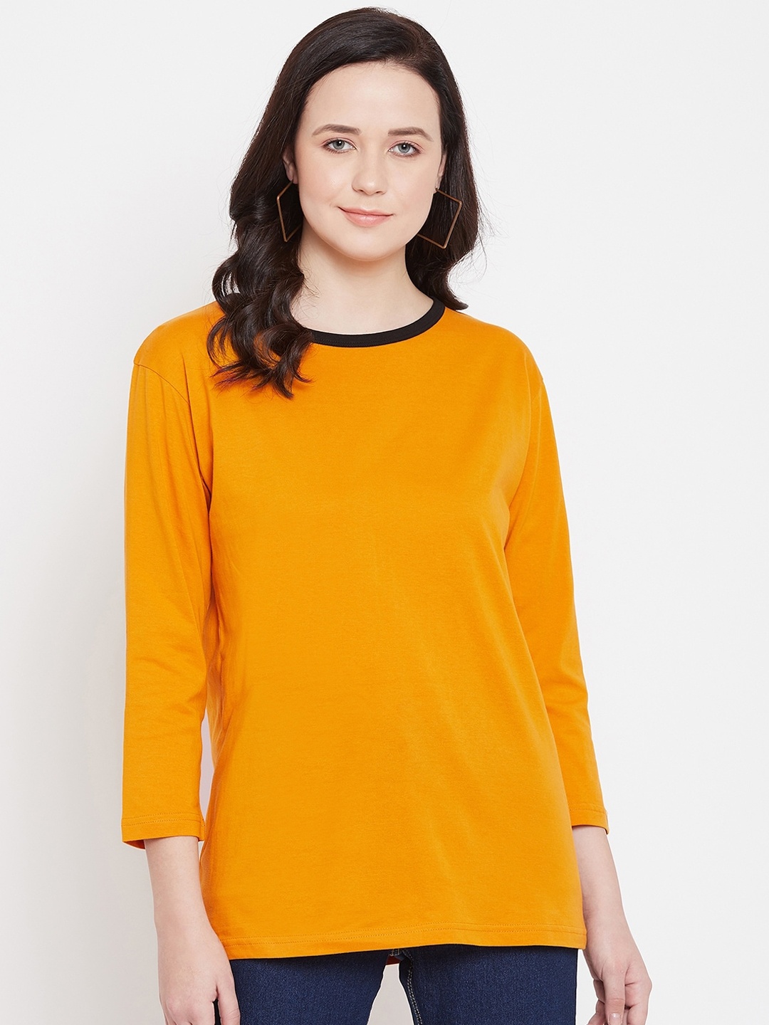 Hypernation Women Mustard Yellow Solid Round Neck Pure Cotton T-shirt