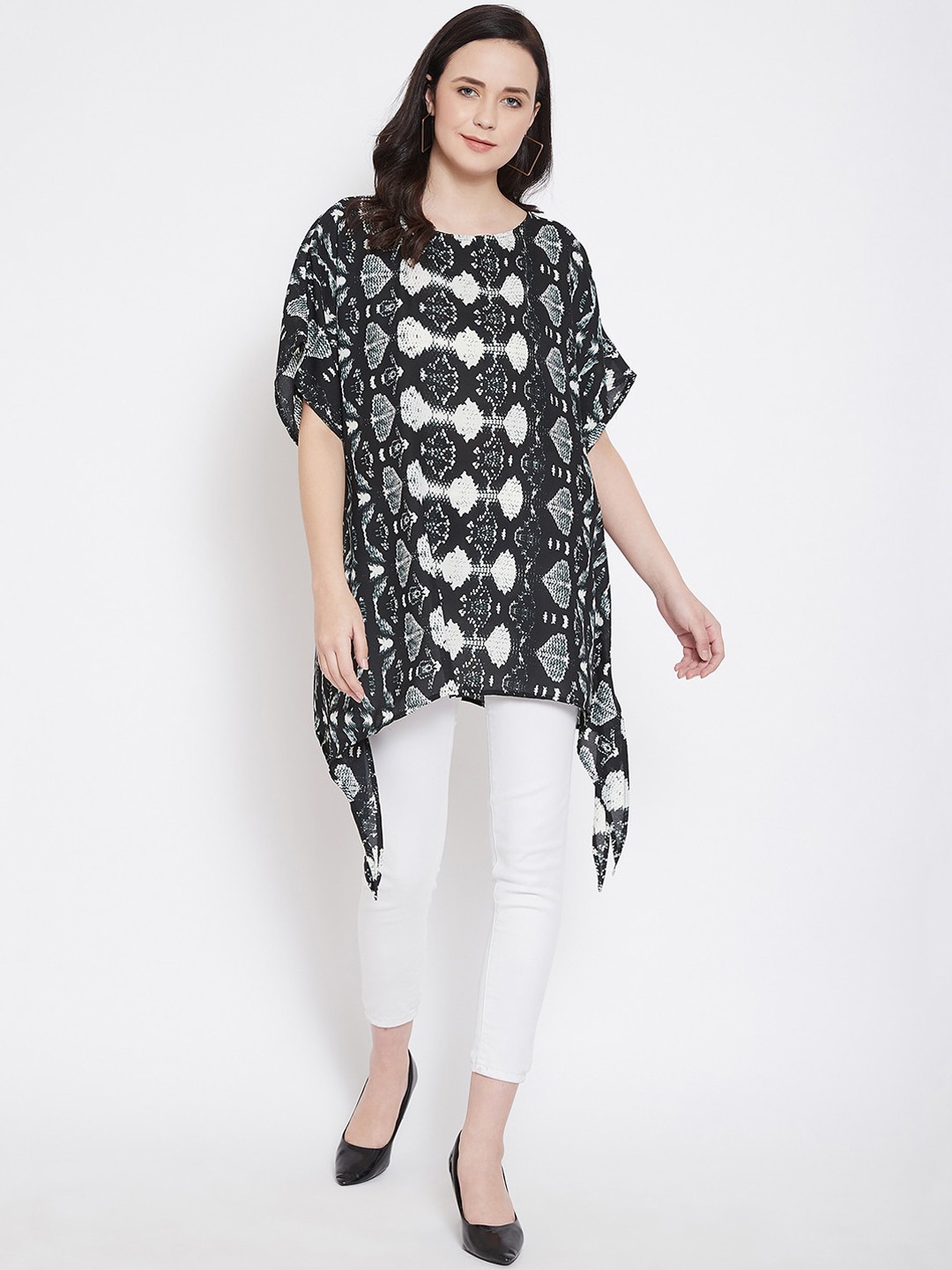 

Ruhaans Women Black & White Printed High-Low Longline Top