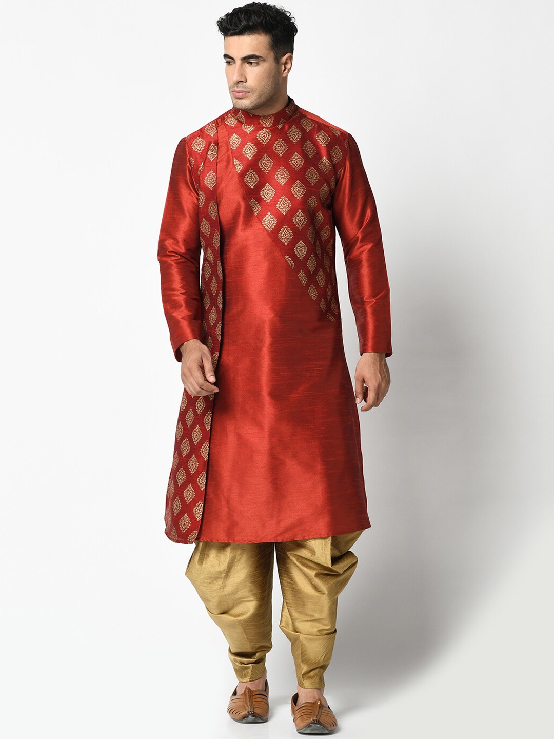 

DEYANN Men Red & Gold Woven Design Kurta with Dhoti Pants