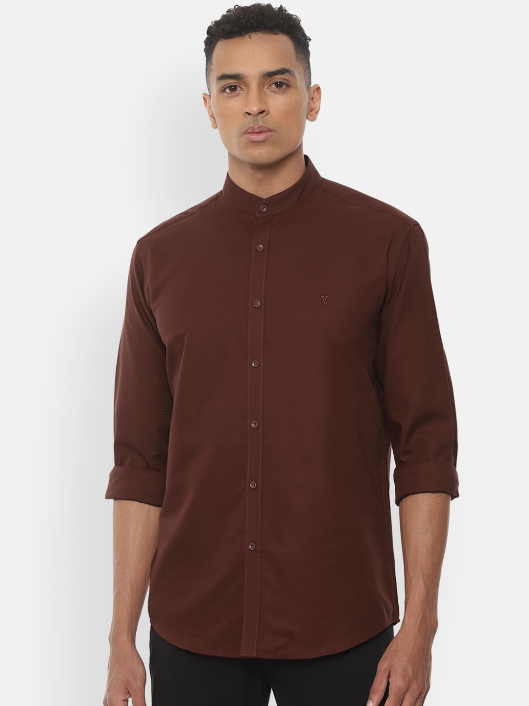 V Dot Men Brown Slim Fit Solid Casual Shirt