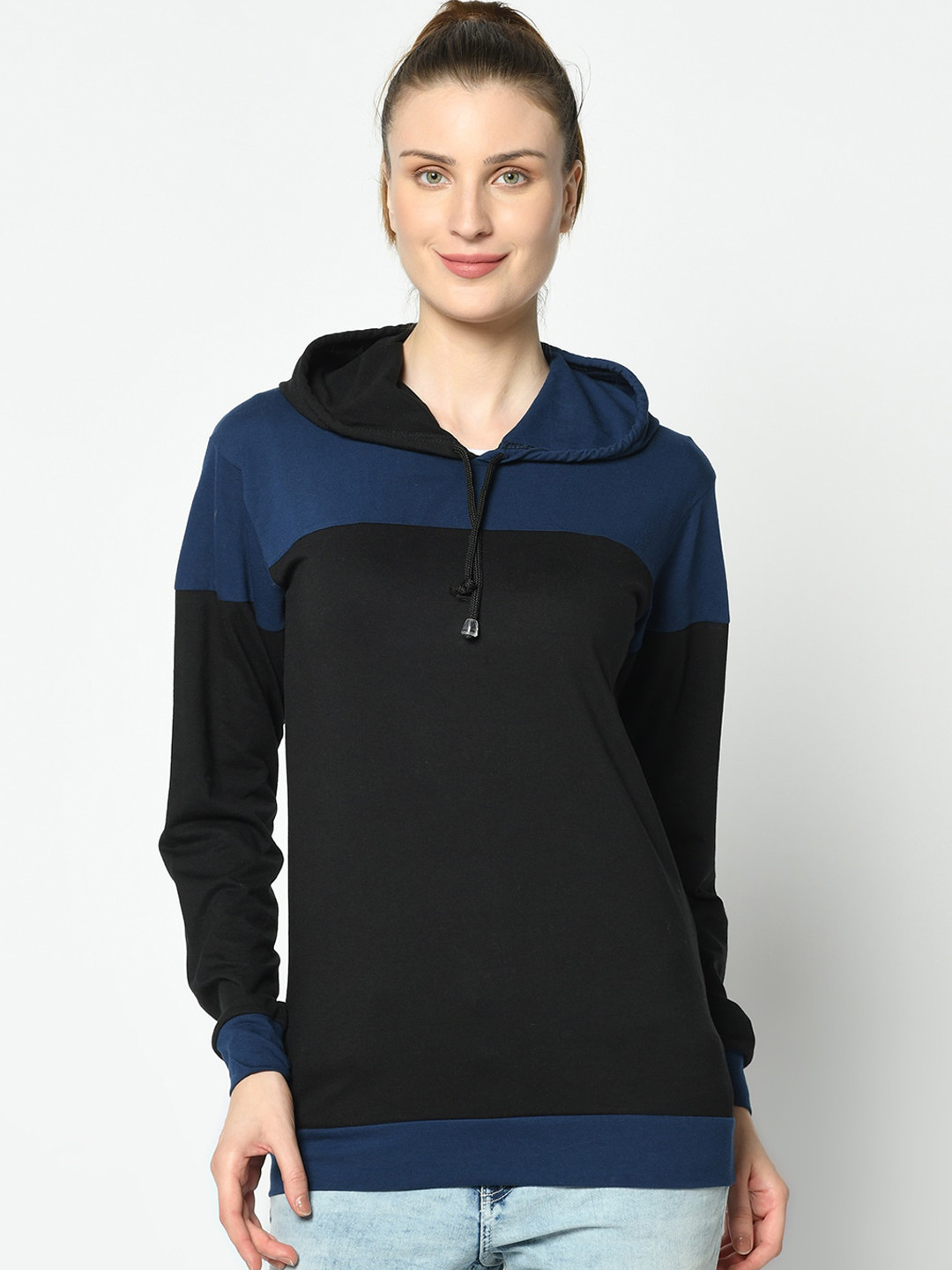 

VIMAL JONNEY Women Black Colourblocked Cotton Blend Full Sleeve T-Shirt with Hoodie