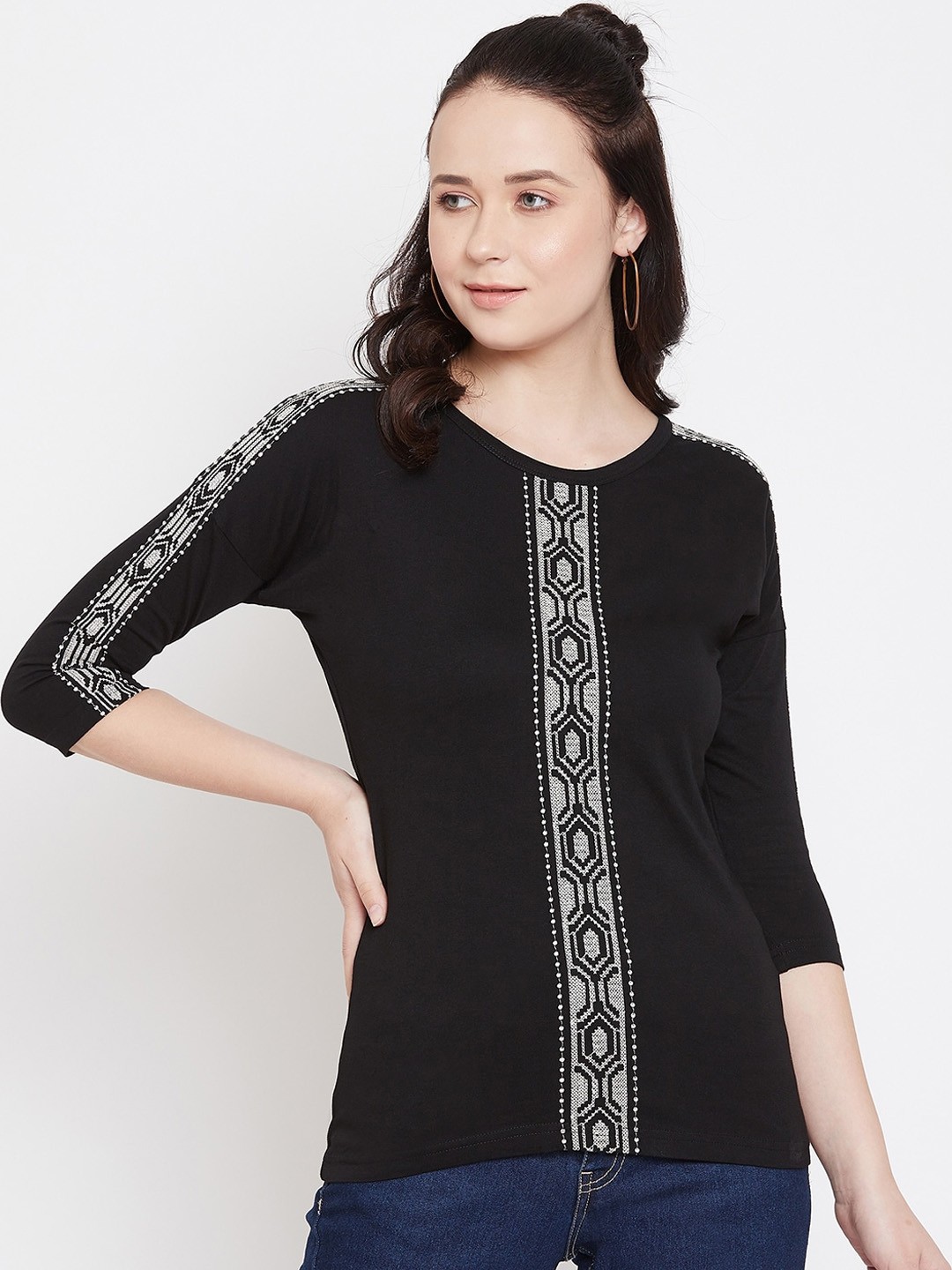 

Hypernation Women Black Self Design Round Neck T-shirt
