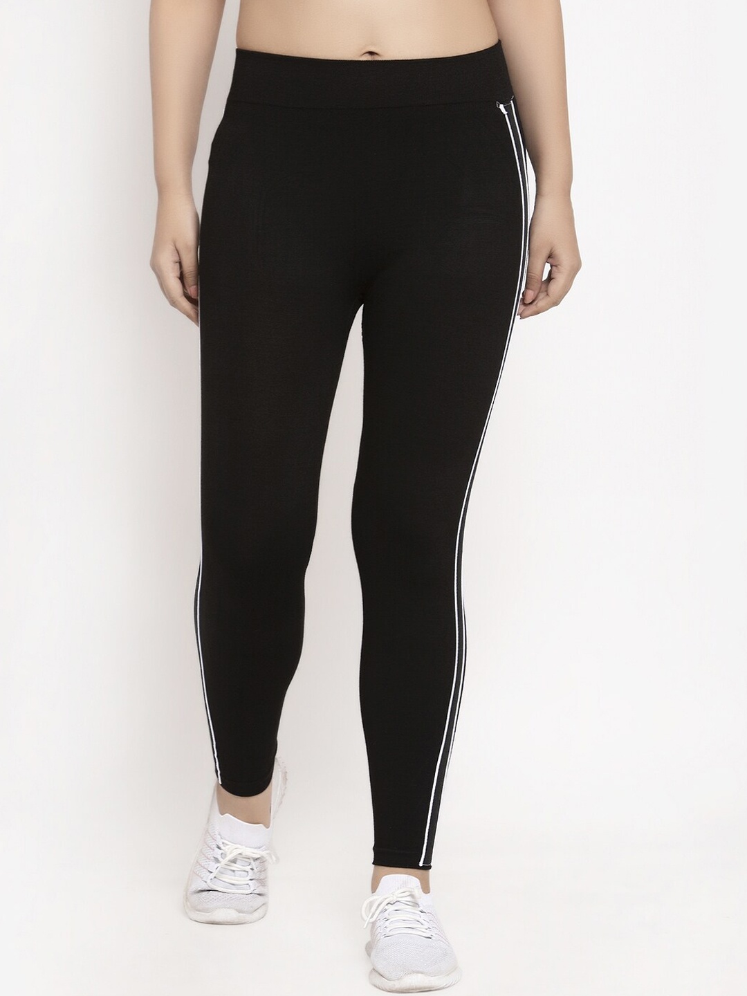 

KLOTTHE Women Black Skinny-Fit Solid Tights