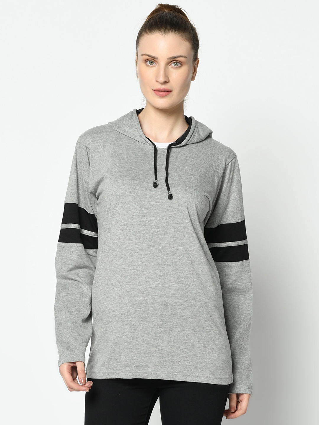 

VIMAL JONNEY Women Grey Melange Solid Hooded T-shirt