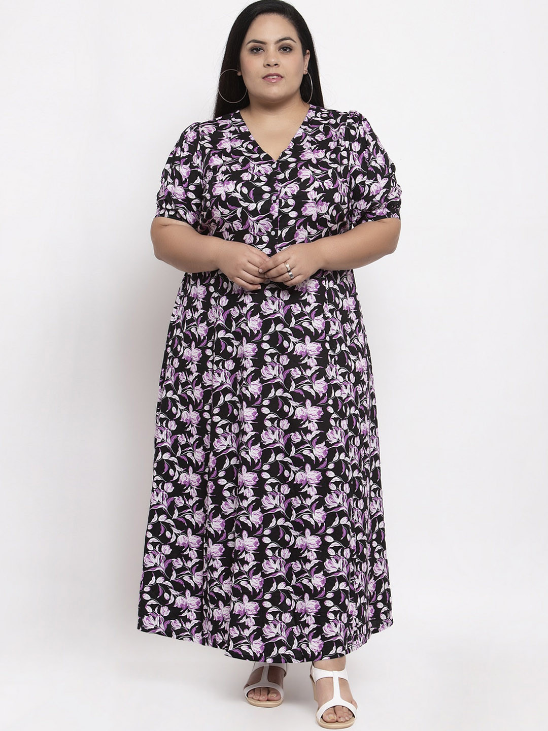 

plusS Women Black Printed Maxi Dress