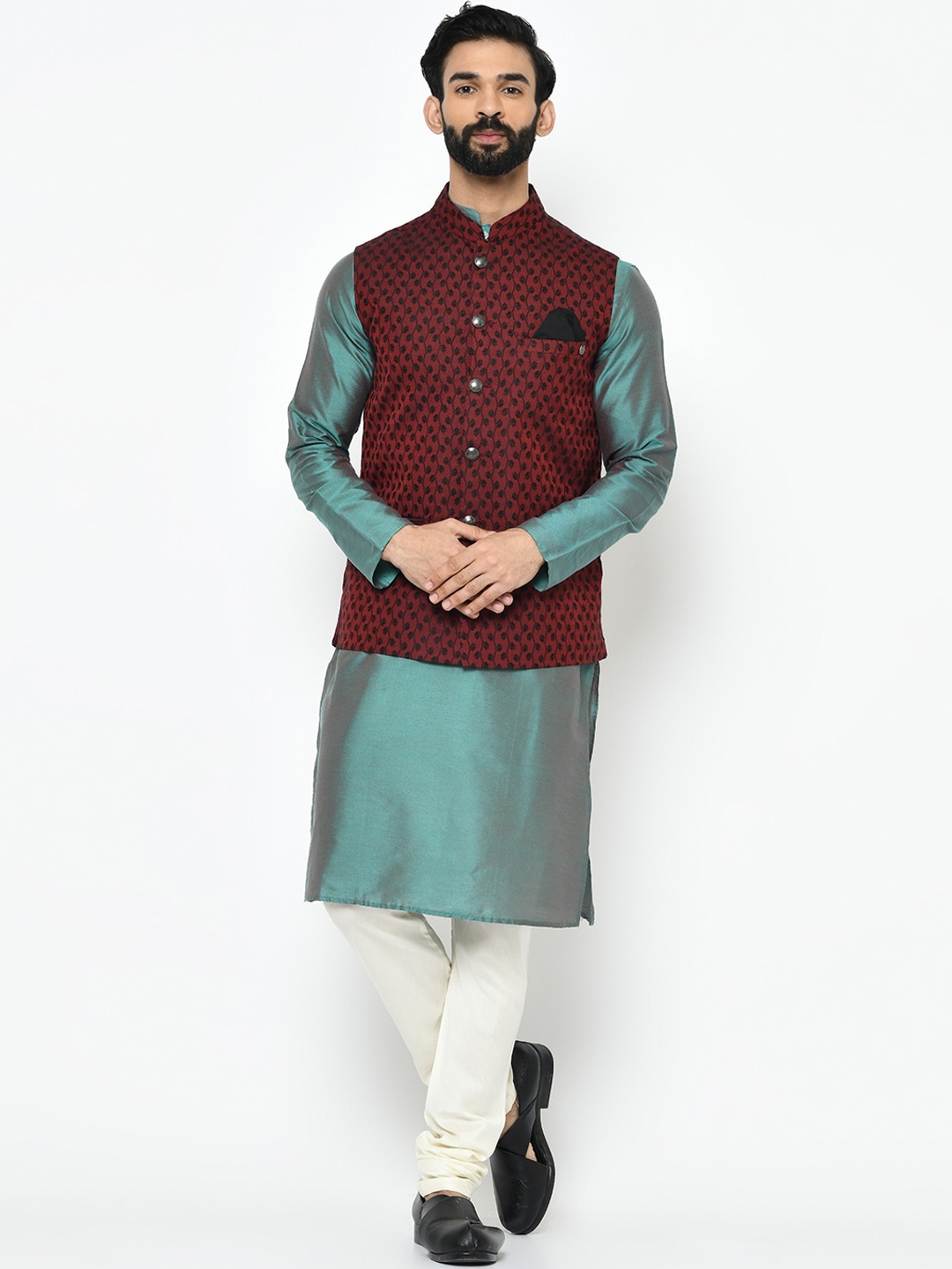 KISAH Men Maroon & Black Solid Kurta with Churidar