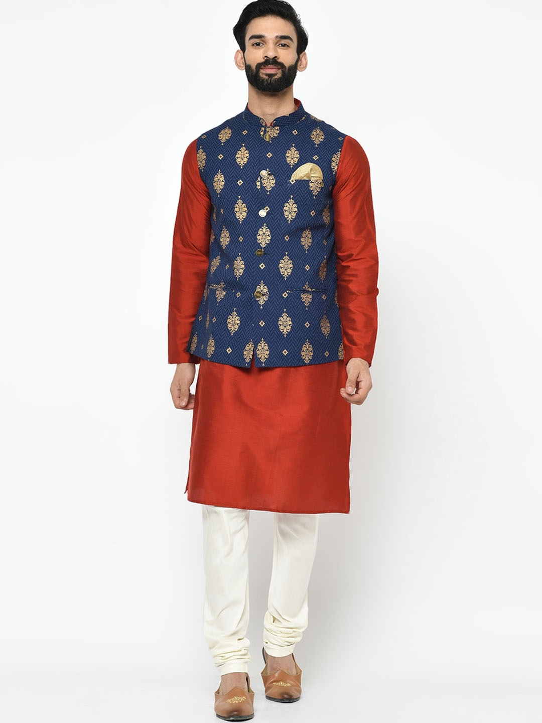 

KISAH Men Navy Blue & Gold-Toned Solid Kurta with Churidar