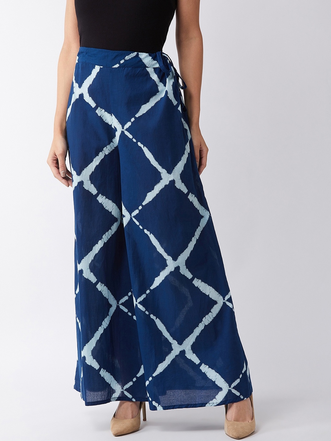 

InWeave Women Blue Checked Straight Palazzos
