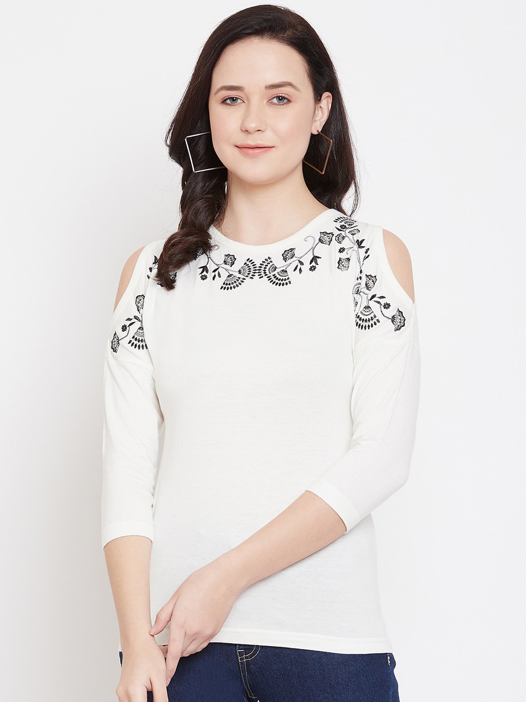 

Hypernation Women Off-White Embroidered Pure Cotton Top