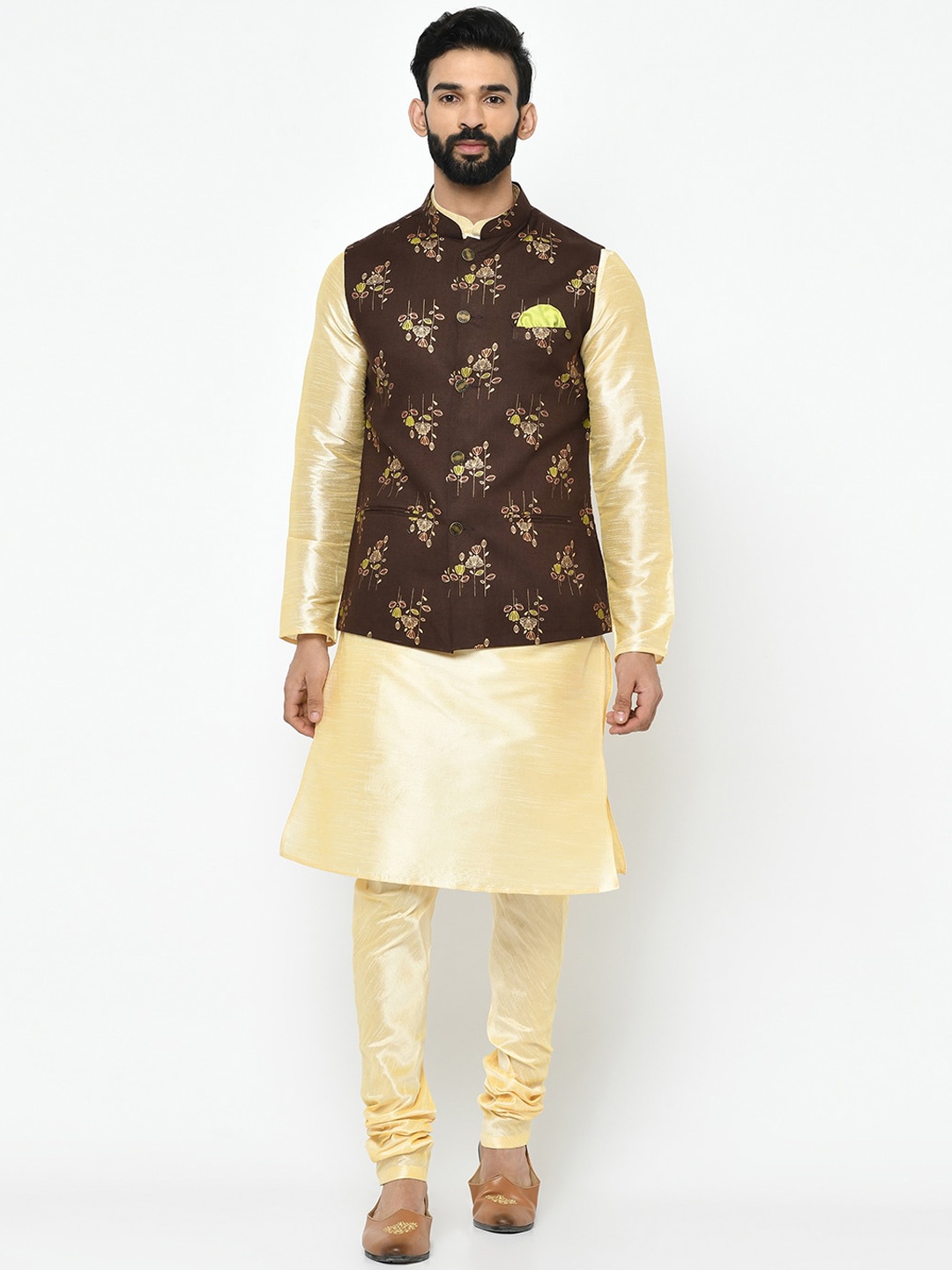 

KISAH Men Cream-Coloured Solid Kurta Set with Jacket