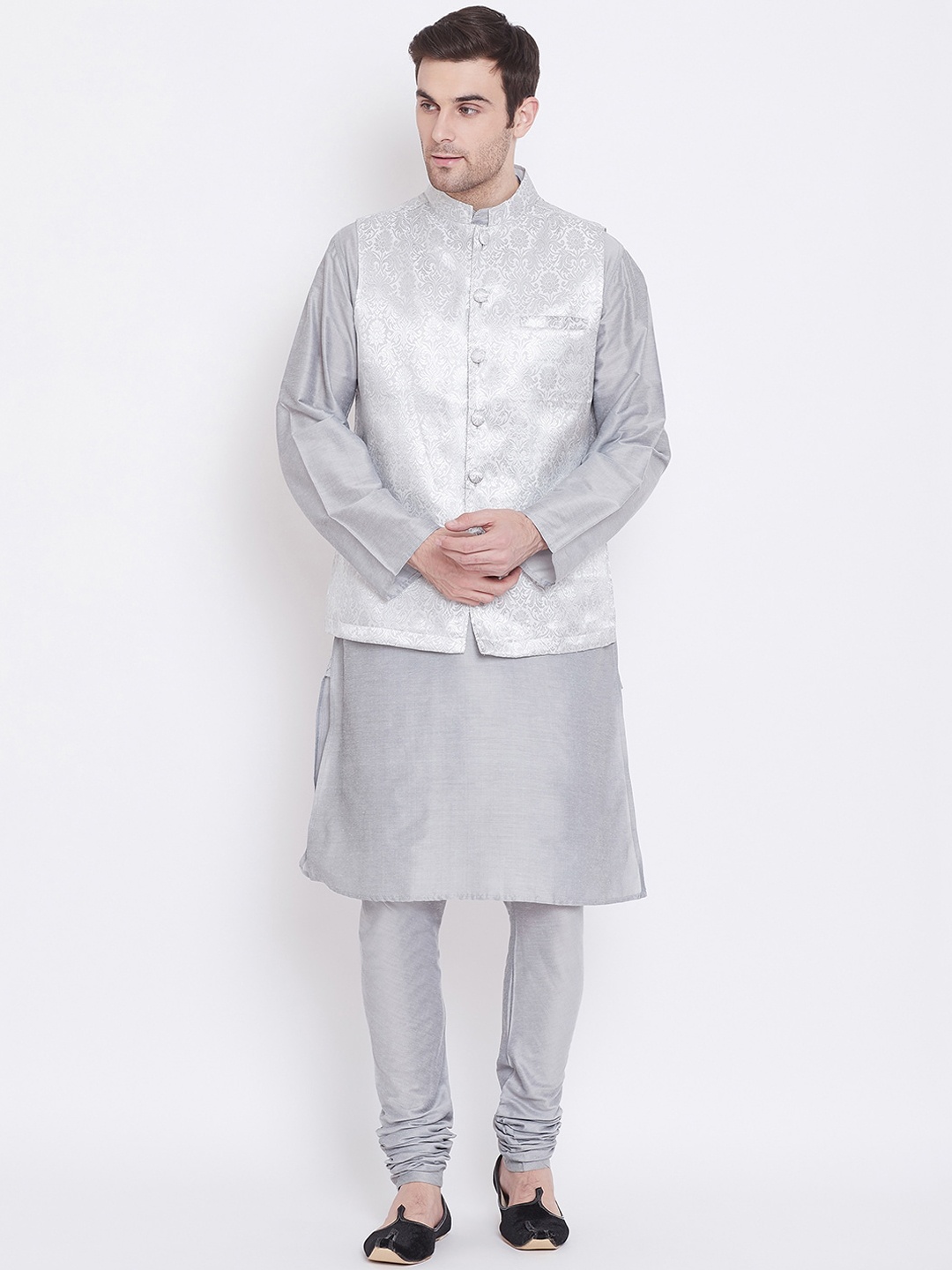 

Tulsattva Men Grey & Grey Solid Kurta with Pyjamas
