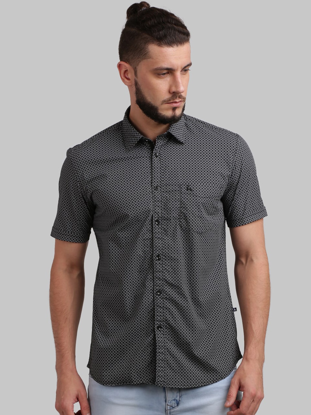 Park Geometric printed Spread Collar Cotton Casual Shirt, Black